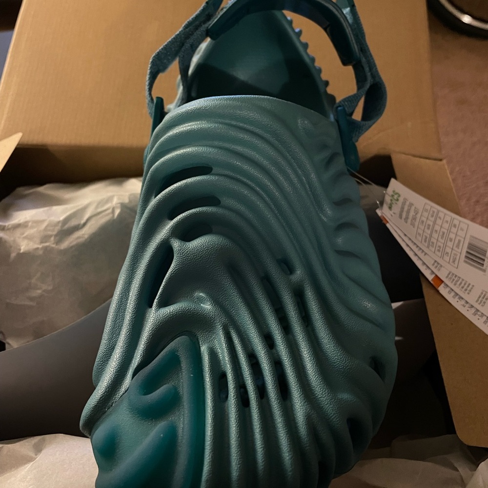 Salehe Bembury x Crocs Pollex Clog size 6M/ 8W TIDE